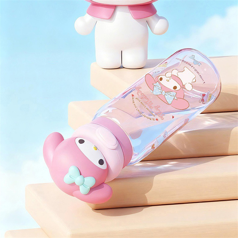X&W Sanrio 550ml Water Cup Car - X Sports Equipment 评论和价格