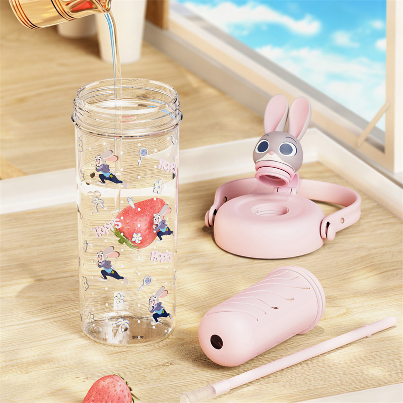 X&W Zootopia Straw Water Bottl - X Sports Equipment 评论和价格